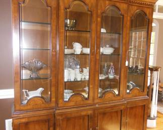 china cupboard Henredon "18th century portfolio"