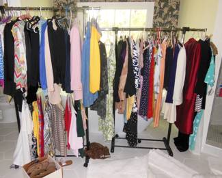vintage ladies clothing