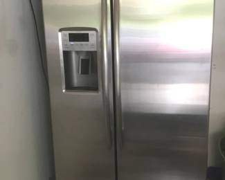 012 GE Profile Refrigerator