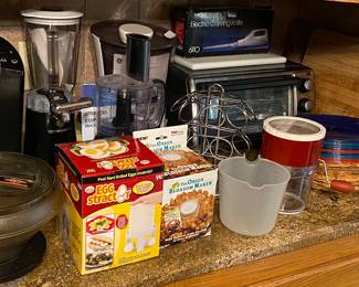 Assorted Kitchenware and Small Appliances