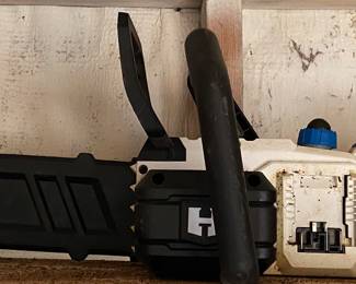 Rechargeable Chainsaw with Charger and Battery
