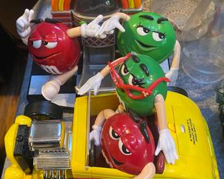 M&M Collectibles