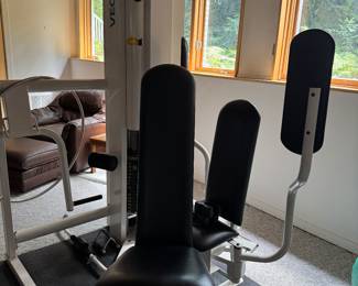 VECTUS C1 GYM     BUY IT NOW !  $500.00 