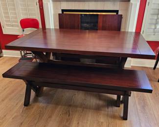 Wooden Farmhouse dining table & benches & 2 expandable leaves.