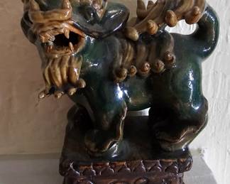 Small Pair of Foo Dogs