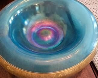 Northwood Stretch Irridescent bowl with gilt embossed edge 