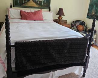 Queen Bed