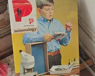 Mineralogy kit