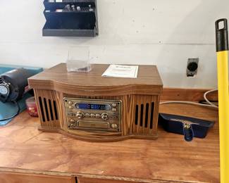 Vintage inspired stereo