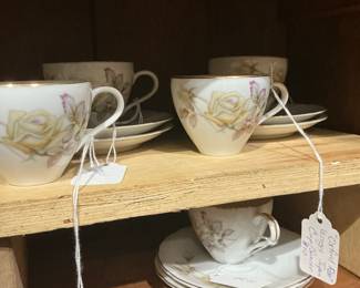 Dimi teasets