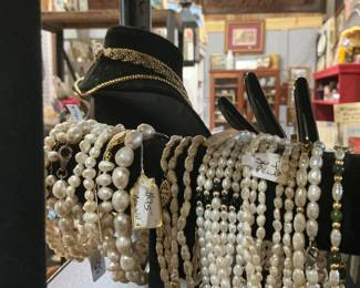 Beautiful collection of Pearl bracelets