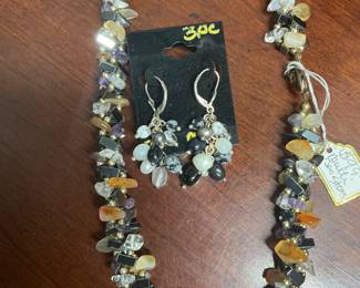 Genuine crystals and pearls 925