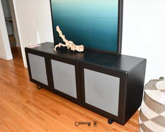 071Living Room