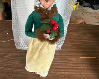 Christmas caroler