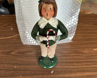 Christmas caroler