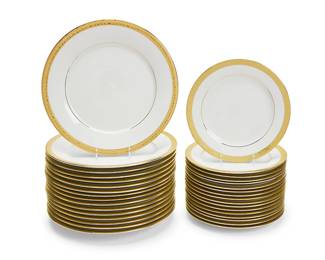 1157
A Royal Gallery porcelain 'Gold Buffet' part dinner service
1991
Each gilt printed to underside: Gold Buffet / Made in Sri Lanka Exclusively for R. H. Macy & Co., Inc. © 1991 / Royal Gallery
Each with gilt filigree rims on white ground, comprising sixteen 10.75" dinner plates and seventeen 8.5" salad plates
33 pieces
Estimate: $300 - $500