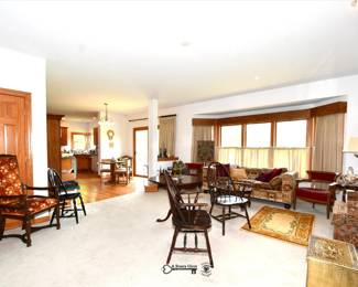 071Family Room