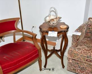 089Family Room