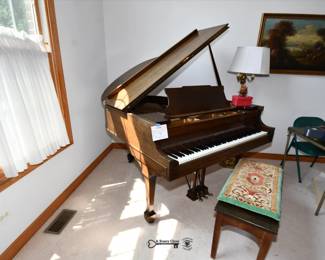 033Living Room