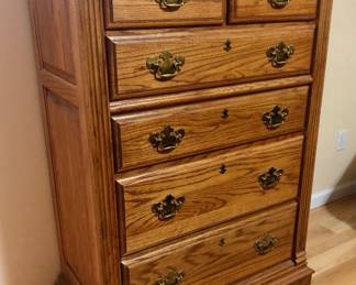 PRE-SALE: Richardson Brothers Bedroom Furniture Set includes 5 pieces.  The Long Dresser with Mirror is 64 1/2 inches wide,19 inches deep, just the base is 36 inches tall, including the mirror it is 77 inches tall.
Tall Lift Top Dresser (Hidden Jewelry Compartment) is 35 1/2 inches wide, 19 inches deep and 51 inches tall. 
The 2 Nightstands are 24 inches wide,17 inches deep and 27 1/2 inches tall.
The Queen Size 4 Post Bed is Beautiful. The Headboard & Footboard are both 64 inches wide, 52 inches tall.  All 5 Pieces $800
