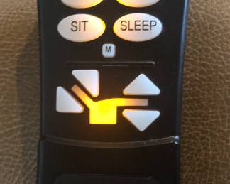 *PRE-SALE: Golden Technologies MaxiComfort Series LIFT CHAIR / RECLINE CHAIR. Like New Condition. Retail is +$2000. Local Pickup Only. Easy Walk Out Basement. $555