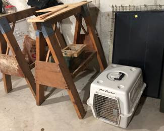 Cat Dog Crates, Saw Horses