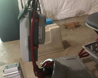 *PRE-SALE: Tzora Classic Lexis Light Folding Travel Mobility Scooter, Collapsible TSA Approved, Includes 2 Battery Packs- detachable and chargeable. $400