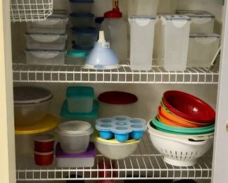 Corning, Pyrex, Tupperware, Lodge Cast Iron 