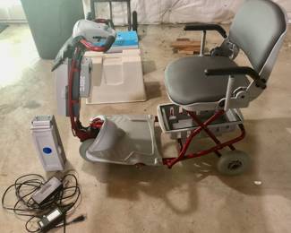 *PRE-SALE: Tzora Classic Lexis Light Folding Travel Mobility Scooter, Collapsible TSA Approved, Includes 2 Battery Packs- detachable and chargeable. $400