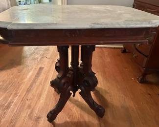 AntiqueMarbletop