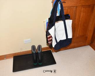 0868Laundry Room