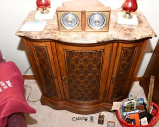 0003Some Highlights Yorkville Estate Sale