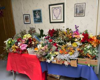 Just one wall of the craft room…..more pics to follow