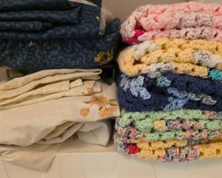 blankets, sheets, linens
