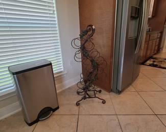 Simple Human garbage, wine rack