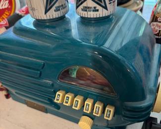 Vintage radio?