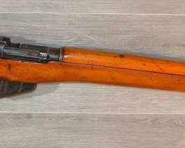 WWII British Enfield Rifle (1944) **ATF LAWS APPLY**
