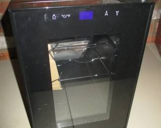 Countertop Wine Cooler (NEW)