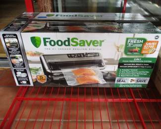 Food Saver (NEW IN BOX)