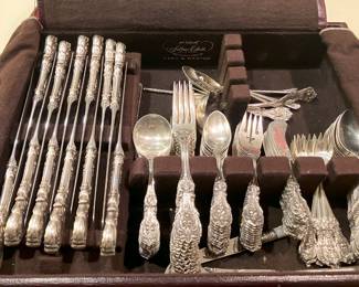 Reed & Barton (Francis I) Sterling Silver Set; 12 place setting; 119.44 troy ounces w/o knives