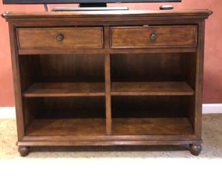 Buffet/Entertainment Cabinet 