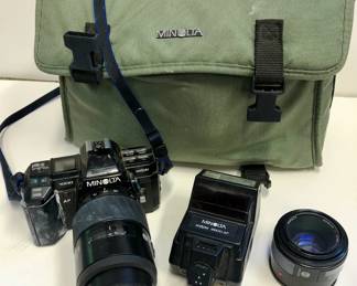 Minolta Maxum 2800 AF Camera with Bag and Accessories 