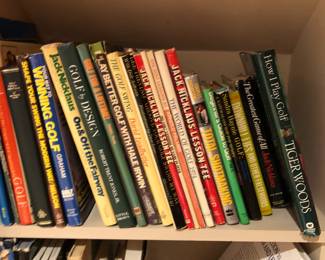 Assorted Books on Golfing 
