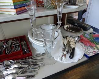 Kitchenware 