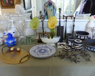 Bric-a-brac, Wedgwood, Michael Aram, Judaica, crystal