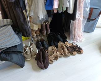 Mink coat, clothing, shoes, tablecloths