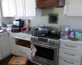 Kitchenware including All-Clad