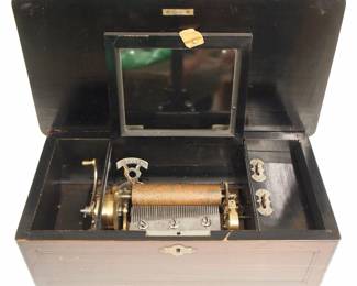 Swiss 4-tune music box