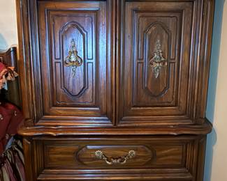 Thomasville Furniture Collection Wardrobe