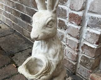 Garden Rabbitt Bird Feeder
